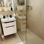 Velmora Boutique - Wellness - Pool, Sauna, E-bikes Direkt Am *
