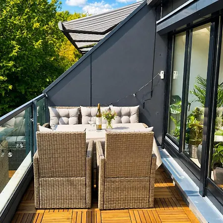 Wellness - Pool, Sauna, E-bikes Direkt Am