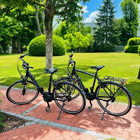 Wellness - Pool, Sauna, E-bikes Direkt Am *